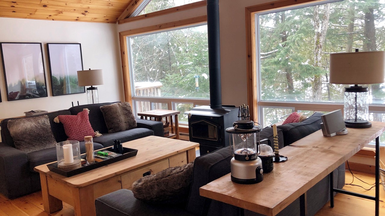 Photo of Livingroom in Magnetawan
