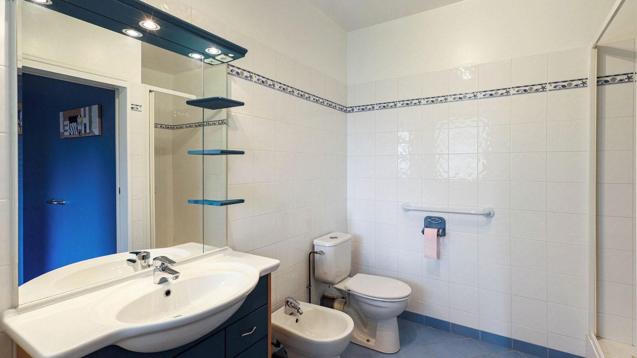 Photo of Bathroom in Pleslin-Trigavou