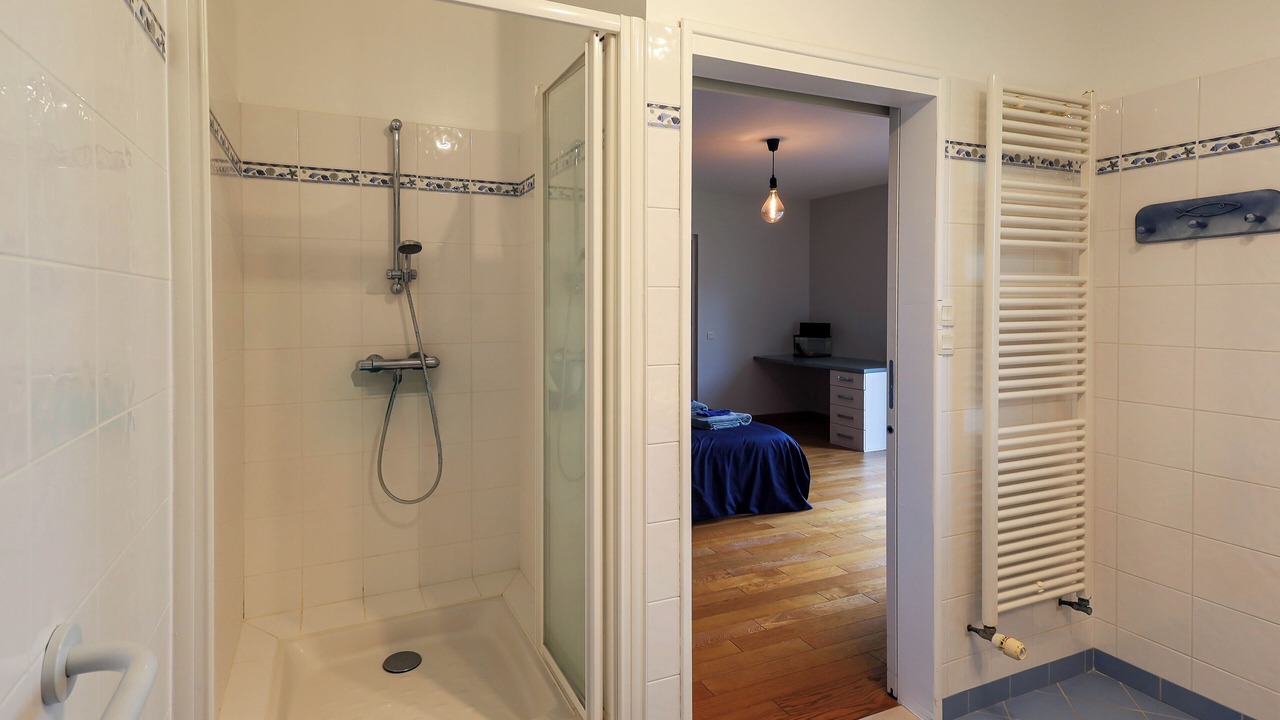 Photo of Bathroom in Pleslin-Trigavou
