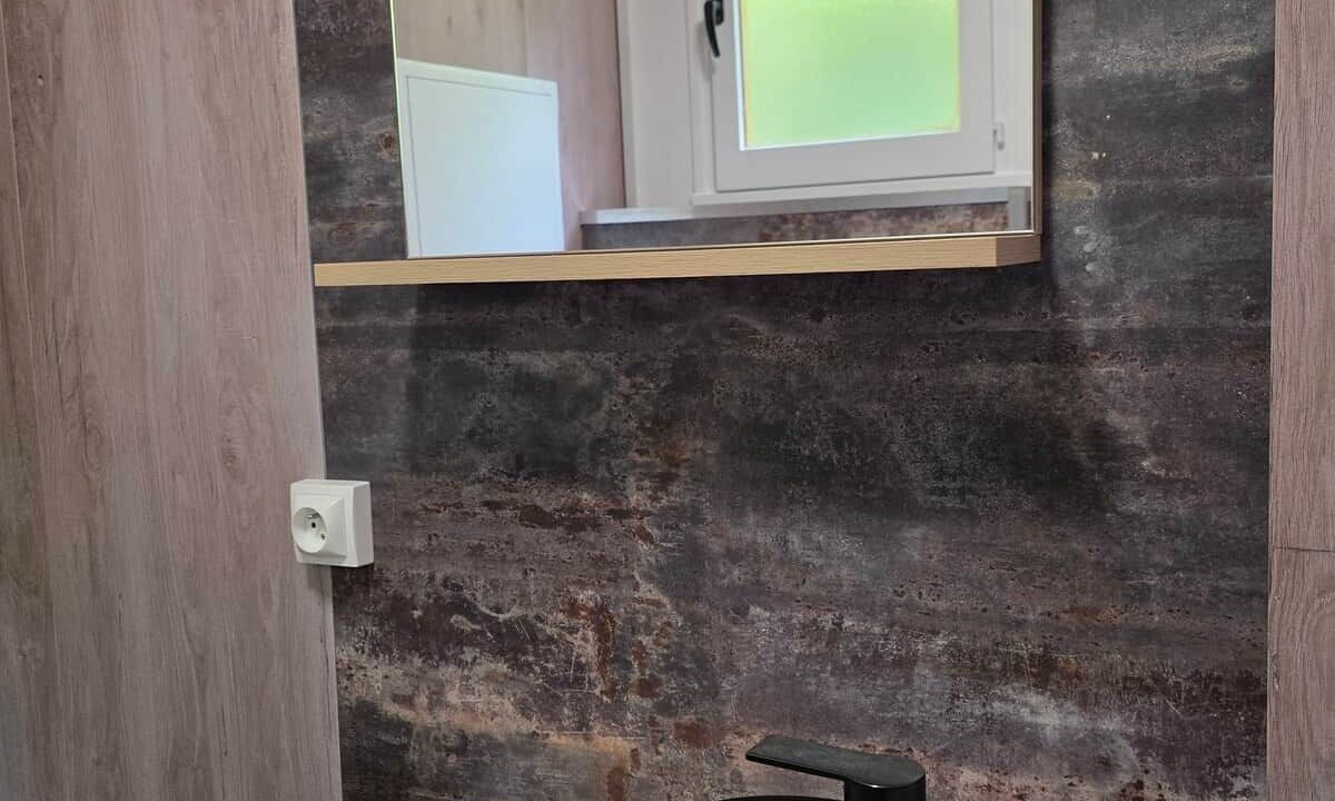 Photo of Bathroom in Laffrey
