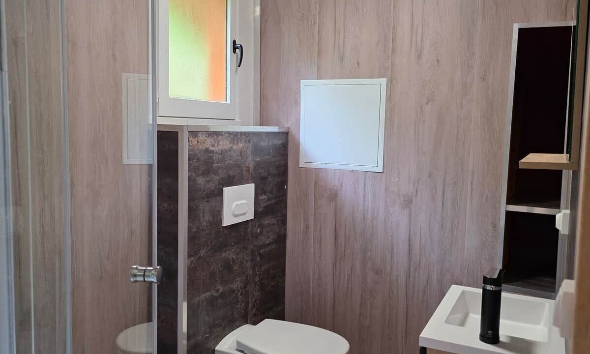 Photo of Bathroom in Laffrey