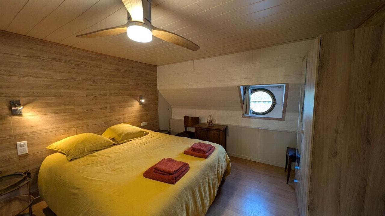 Photo of Bedroom in Thourotte