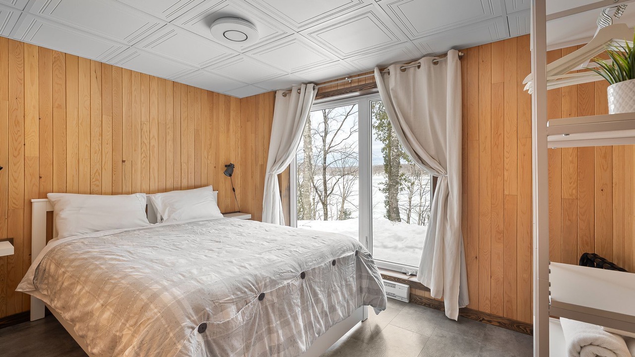 Photo of Bedroom in Mauricie