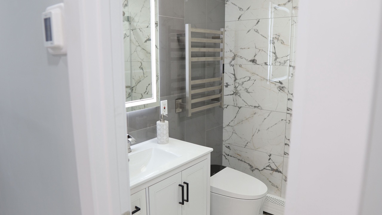 Photo of Bathroom in Woodbury
