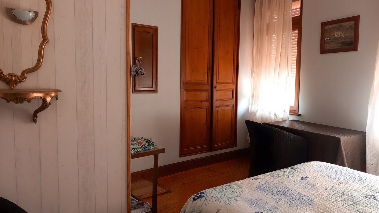 Photo of Bedroom in Abbeville