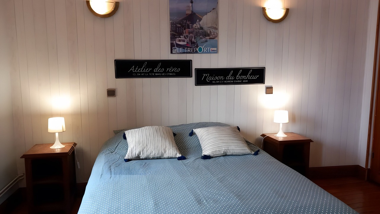 Photo of Bedroom in Abbeville