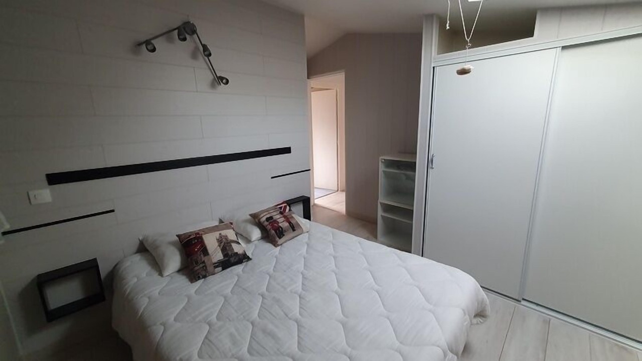 Photo of Bedroom in Saint-Malo-du-Bois