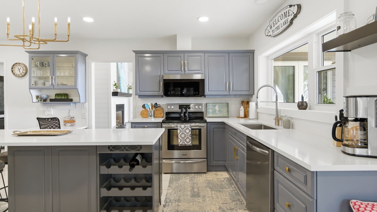 Photo of Kitchen in Port Colborne