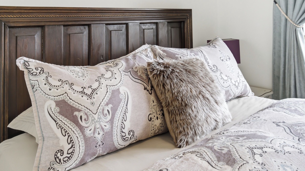 Photo of Bedroom in Port Colborne