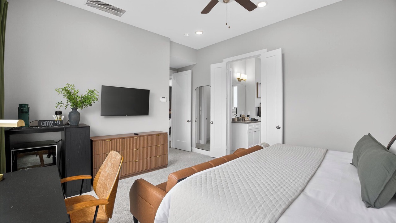 Photo of Bedroom in East Downtown Houston