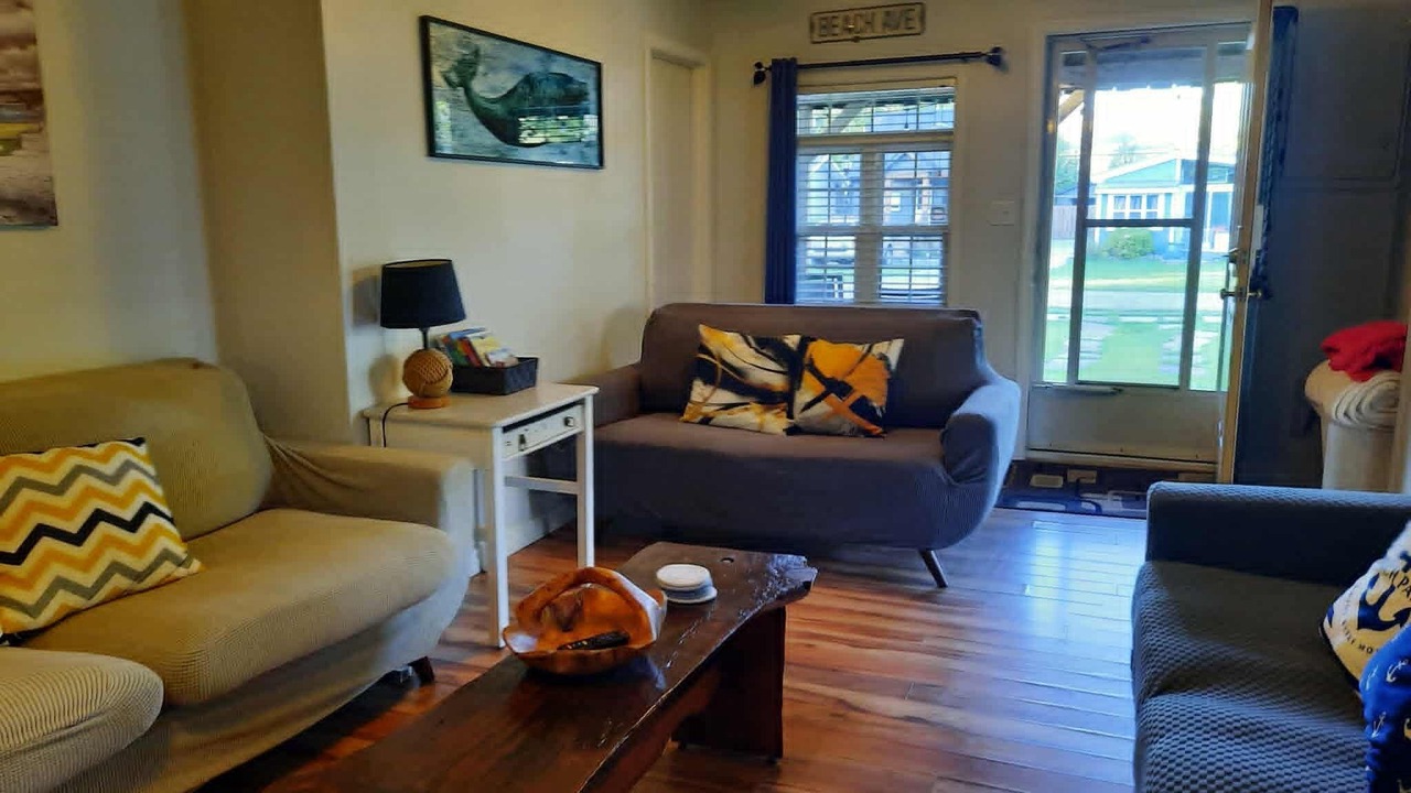 Photo of Livingroom in Turkey Point