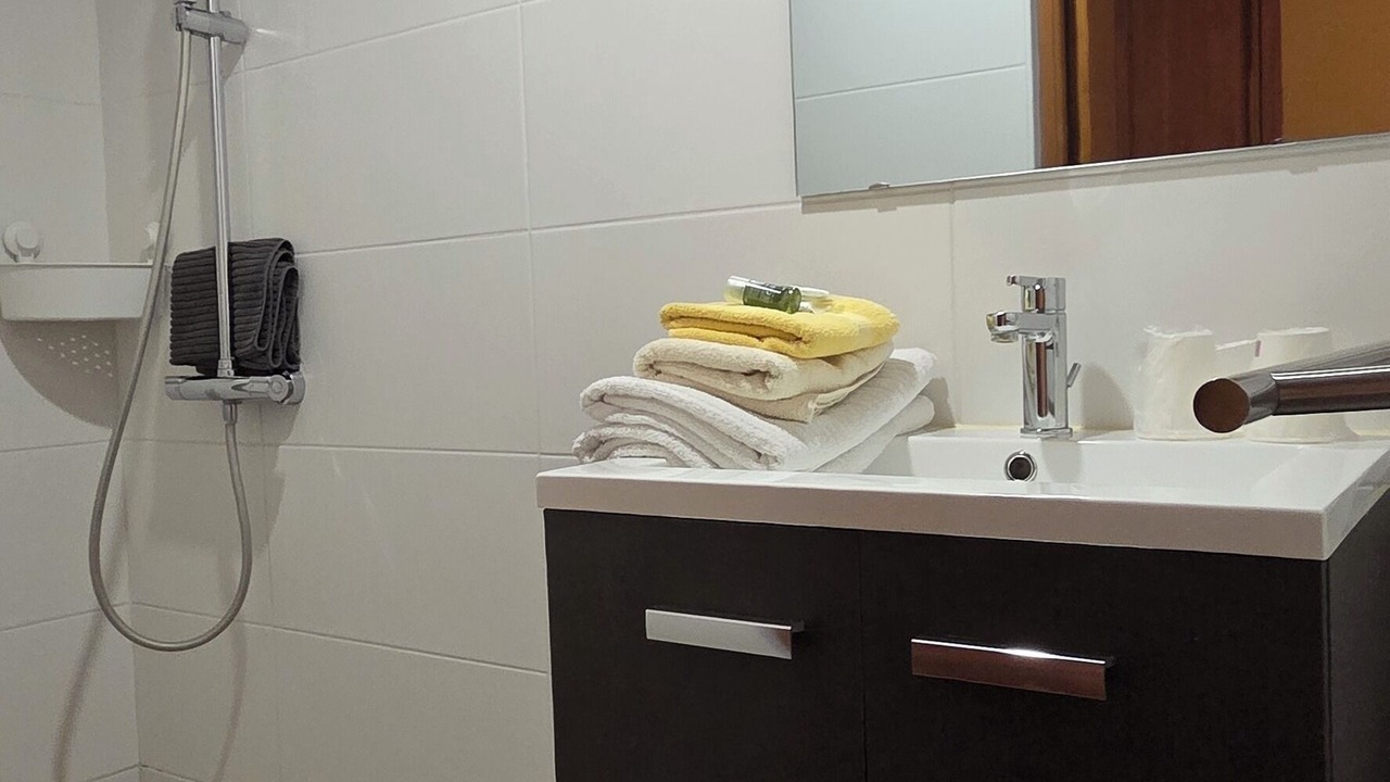 Photo of Bathroom in Penin
