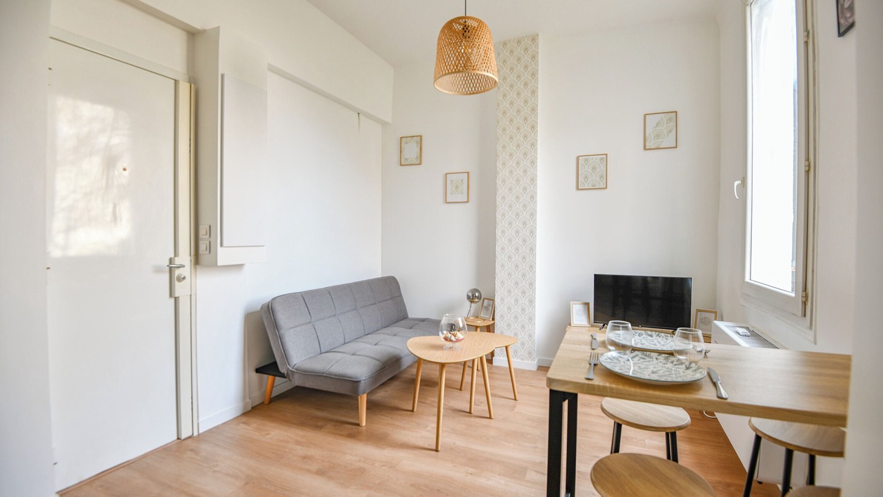 Photo of Livingroom in Saint-Lambert