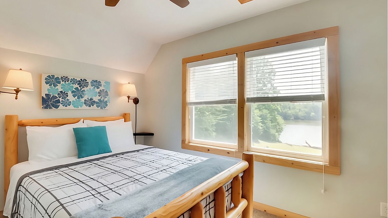 Photo of Bedroom in Louisa