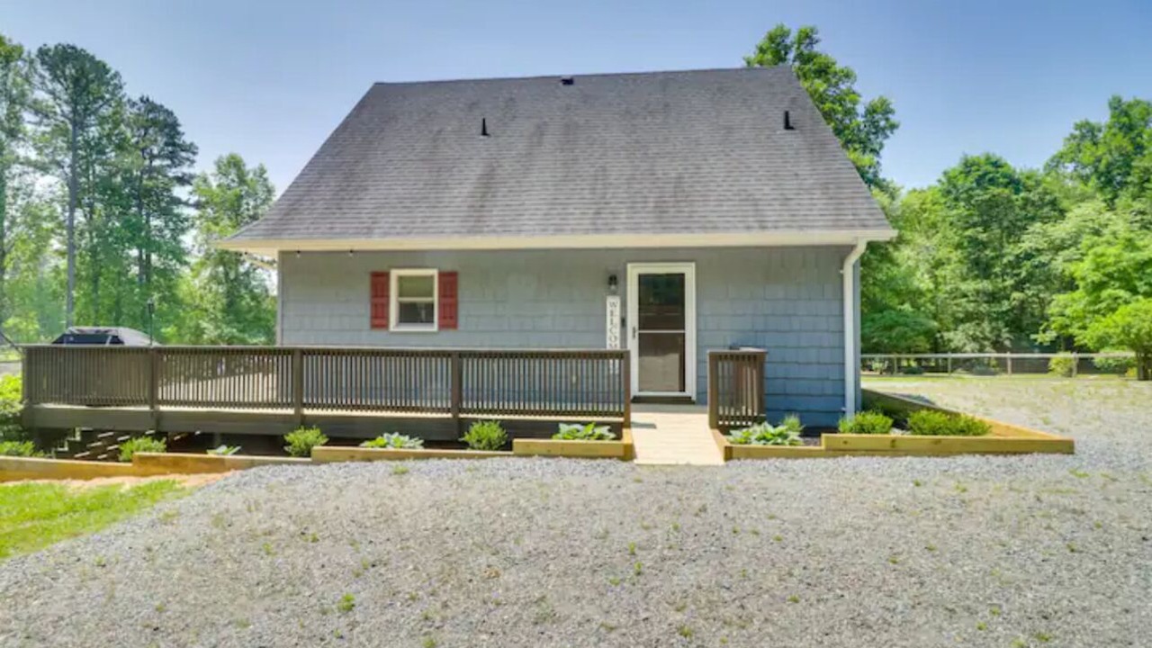Photo of Outdoor in Louisa
