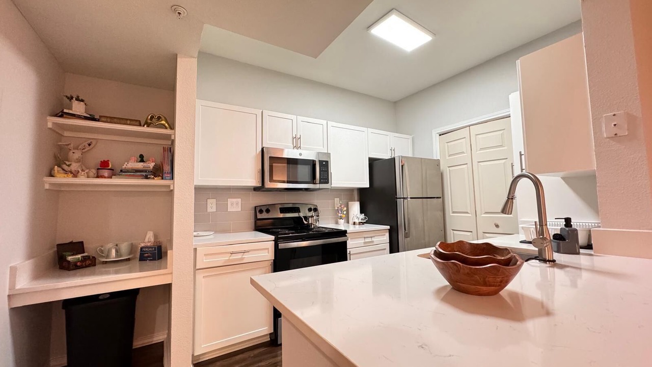 Photo of Kitchen in Energy Corridor
