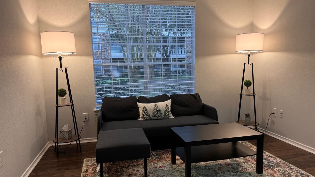 Photo of Livingroom in Energy Corridor