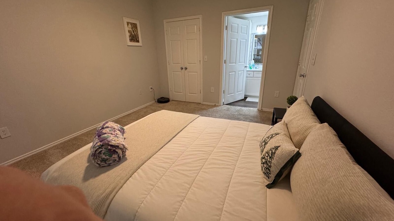 Photo of Bedroom in Energy Corridor