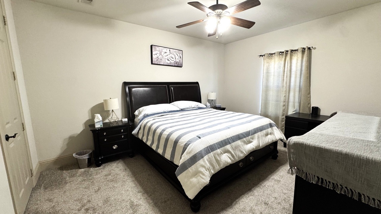 Photo of Bedroom in Heath