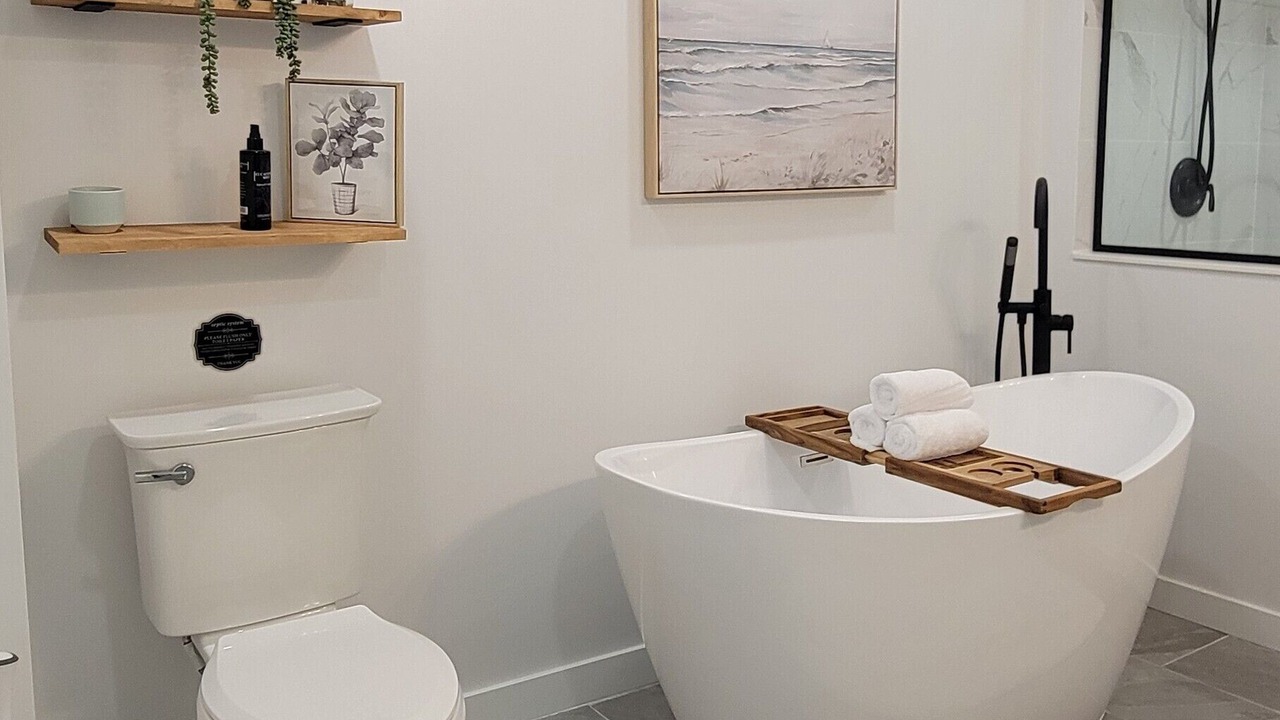 Photo of Bathroom in Dashwood