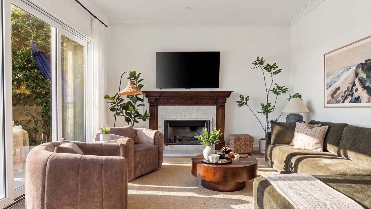 Photo of Livingroom in North Pacific Beach