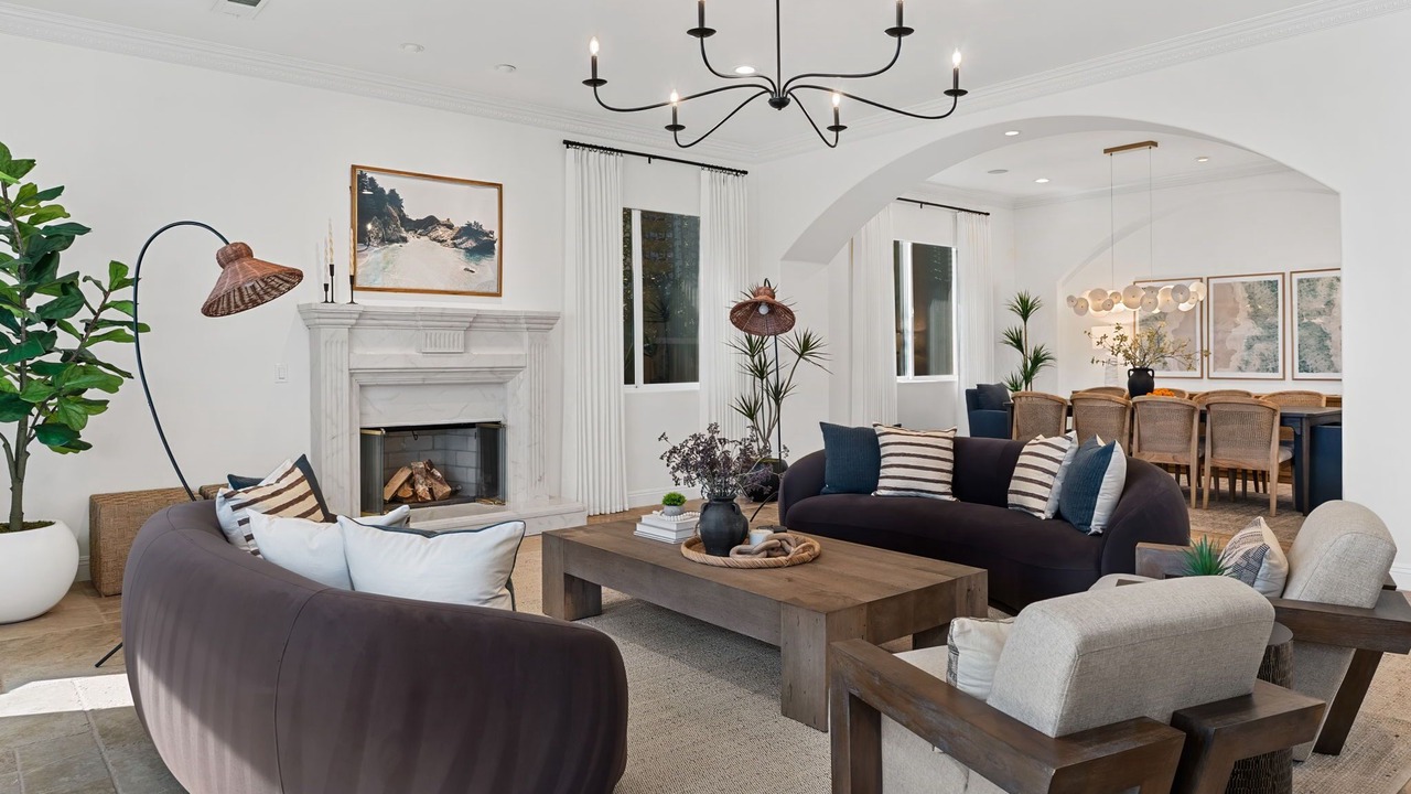 Photo of Livingroom in North Pacific Beach