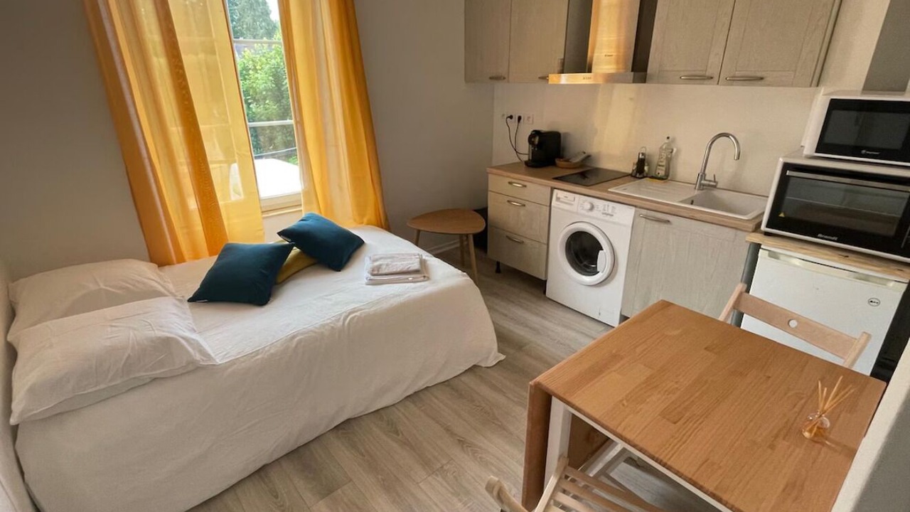 Photo of Bedroom in Milly-la-Foret