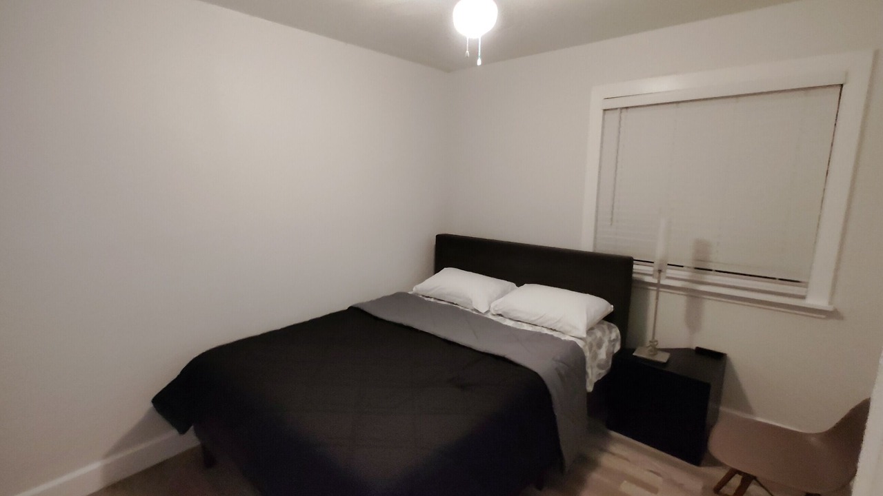 Photo of Bedroom in McNeil