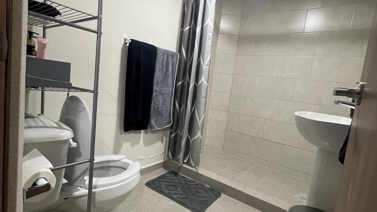 Photo of Bathroom in Toluca City-Centre