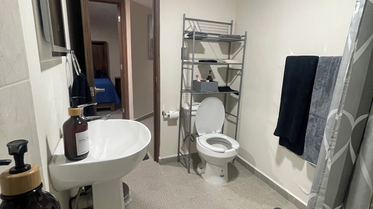 Photo of Bathroom in Toluca City-Centre