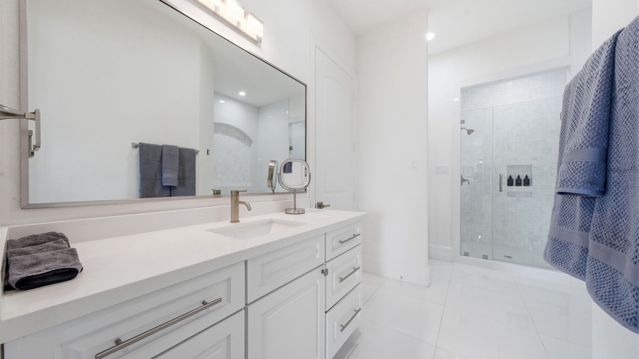 Photo of Bathroom in Shady Acres