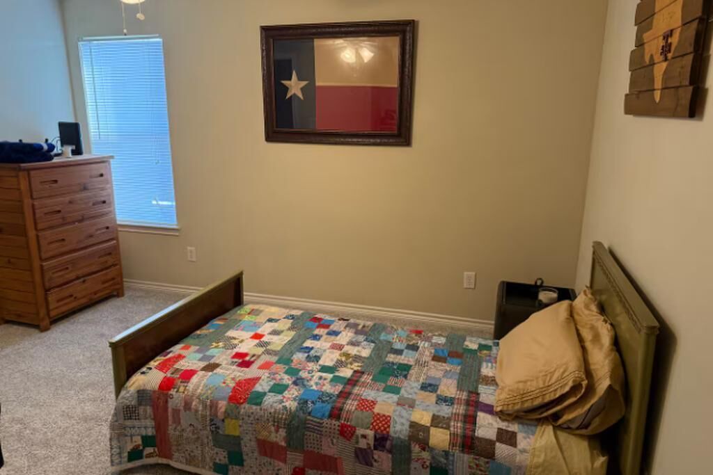 Photo of Bedroom in Wellborn