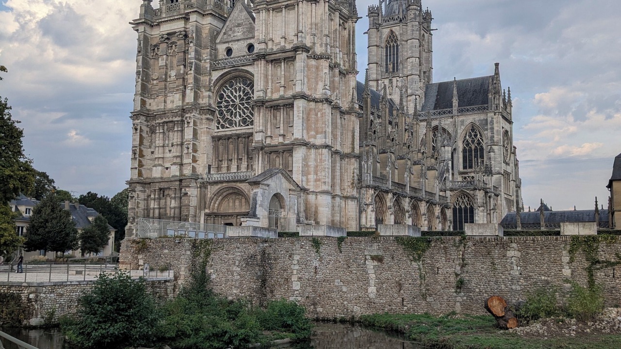 Photo of Others in Le Plessis-Grohan