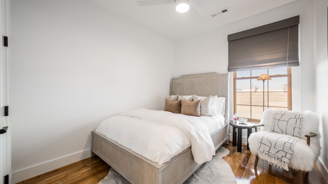 Photo of Bedroom in Rogers