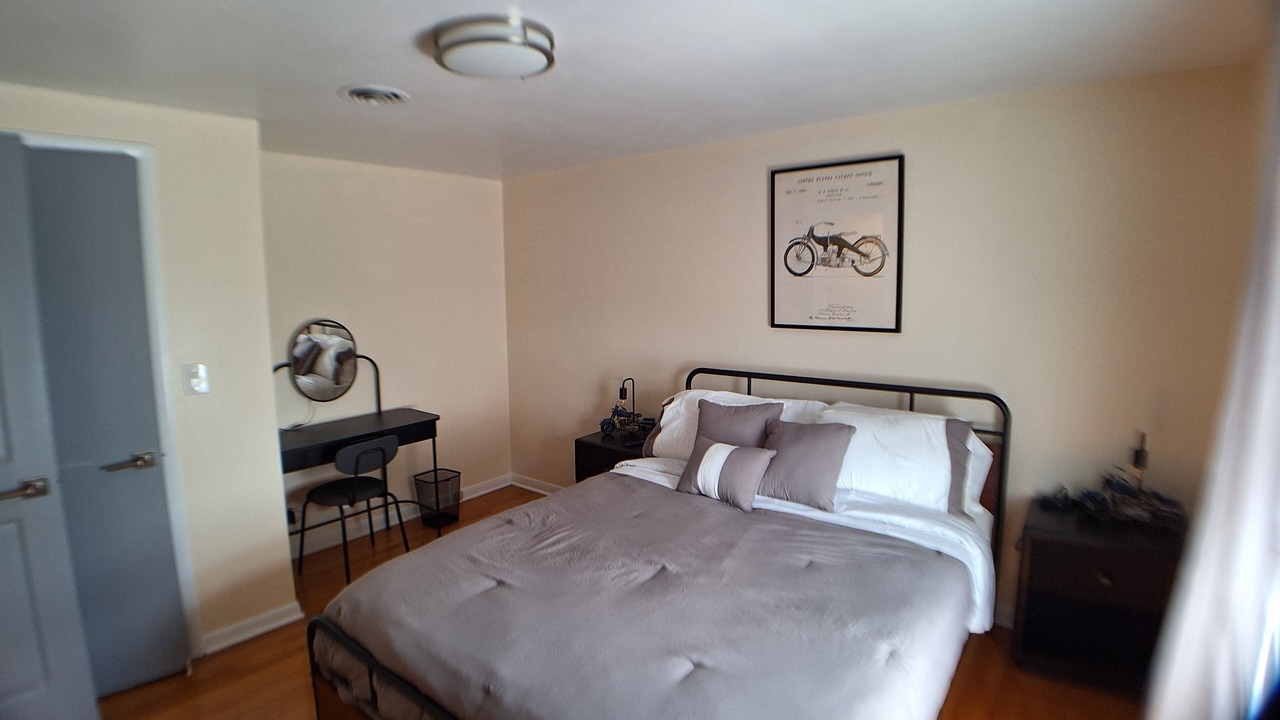 Photo of Bedroom in Gurnee