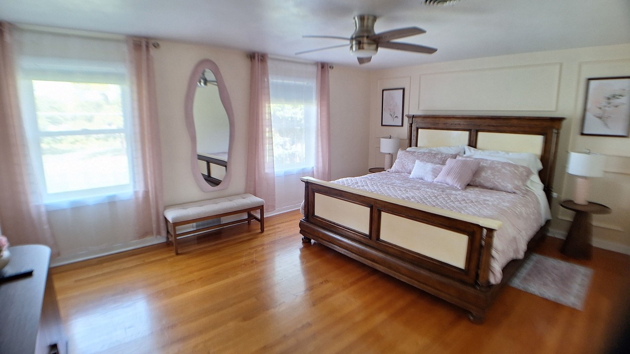 Photo of Bedroom in Gurnee