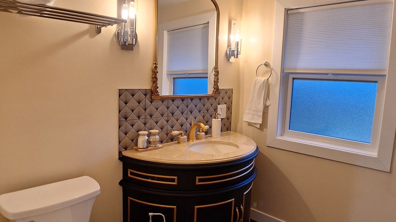 Photo of Bathroom in Gurnee