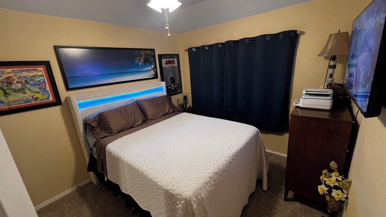 Photo of Bedroom in Valley Ranch