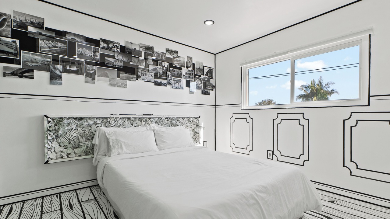 Photo of Bedroom in North Long Beach