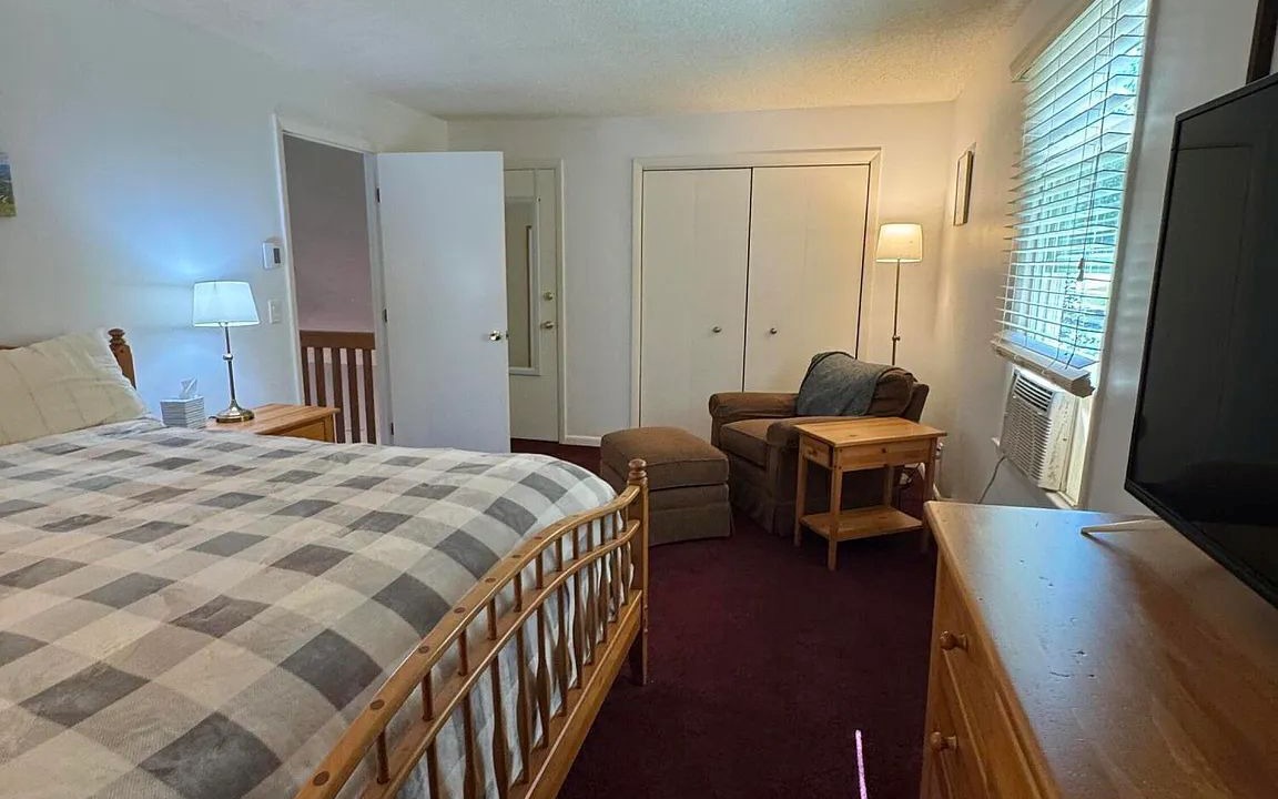 Photo of Bedroom in Hancock
