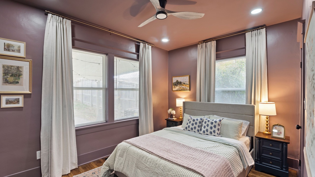 Photo of Bedroom in Midtown