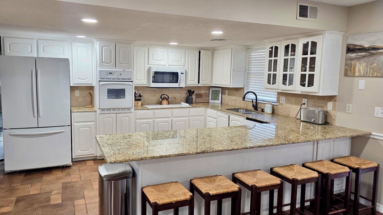 Photo of Kitchen in Evening Shade