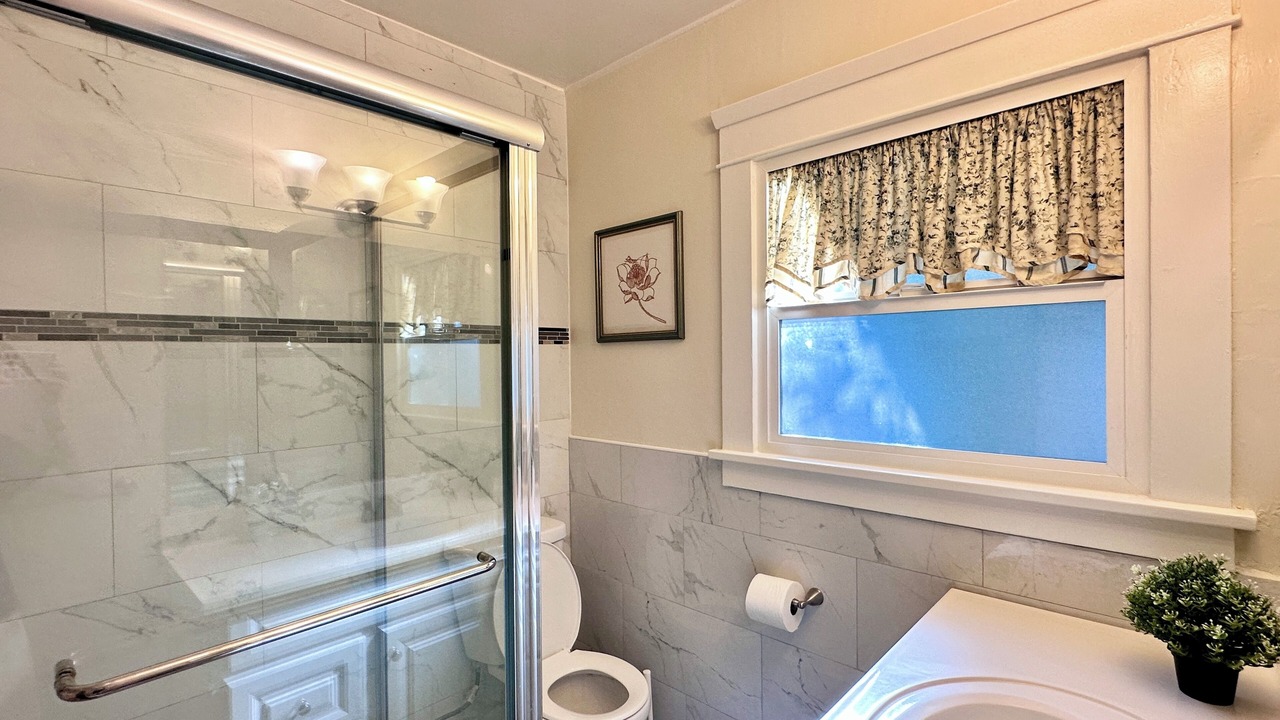 Photo of Bathroom in Mid Central