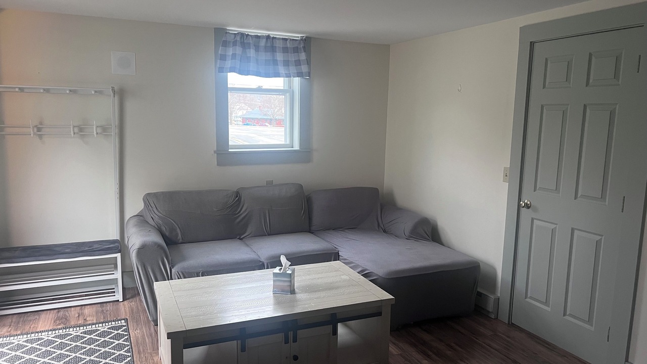 Photo of Livingroom in Newport