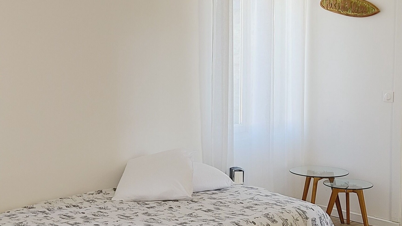 Photo of Bedroom in Taverny