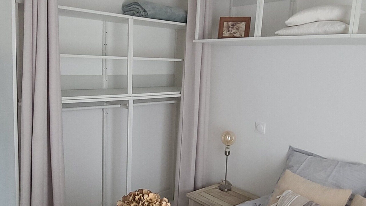Photo of Bedroom in Taverny