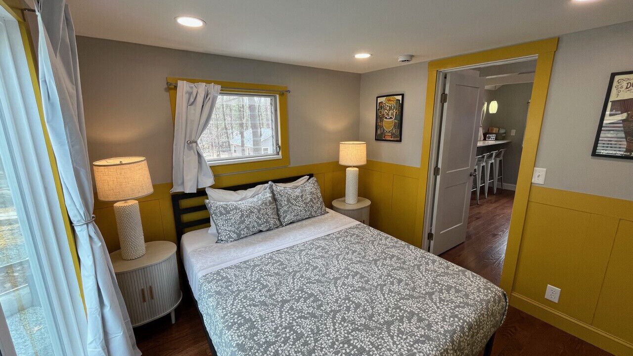 Photo of Bedroom in White Mills