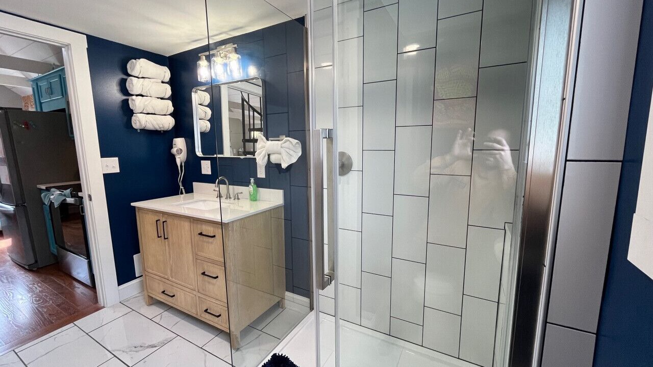 Photo of Bathroom in White Mills