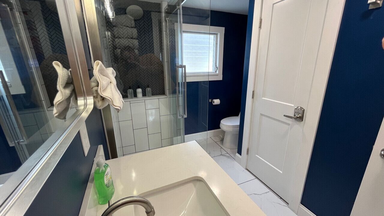 Photo of Bathroom in White Mills