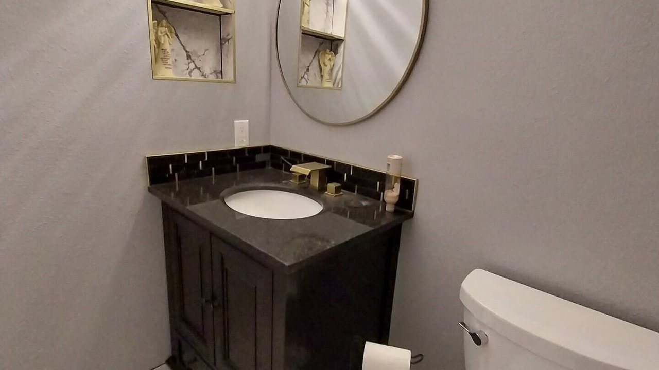 Photo of Bathroom in Rio Rancho